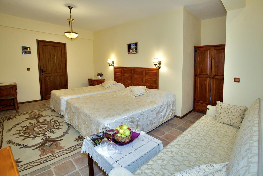 Efes Butik Otel Киразлы Экстерьер фото
